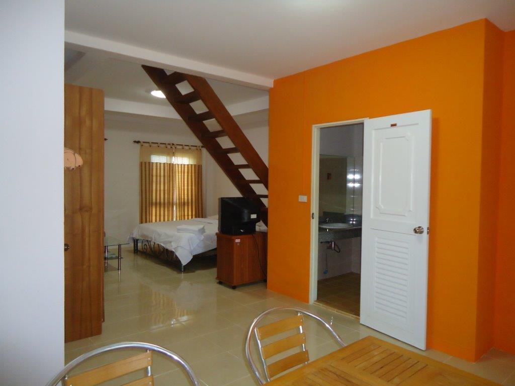 קאו לק Thai Life Guesthouse Khaolak מראה חיצוני תמונה